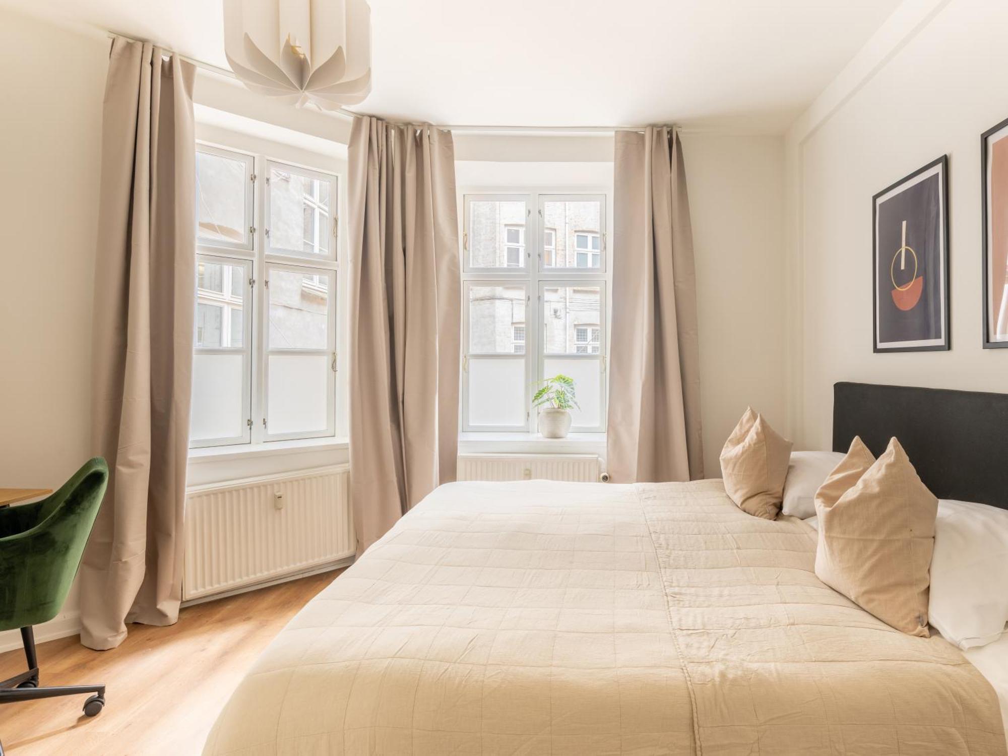 Sanders Noble - Fantastic 4-Bdr Apt In The Capital Kopenhagen Exterior foto